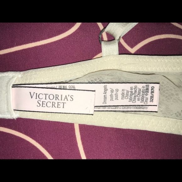 Victoria’s Secret Push Up White Lacey Bra 32B - Picture 2 of 3